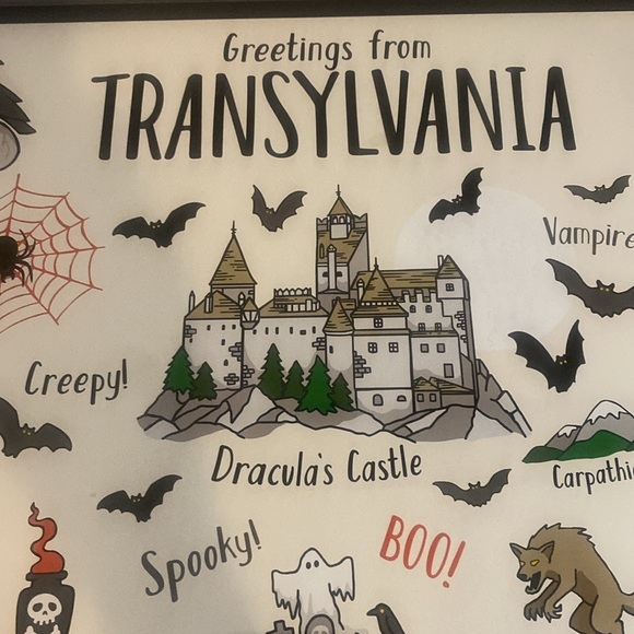 Halloween Themed Cutting Board - Picture 2 of 7